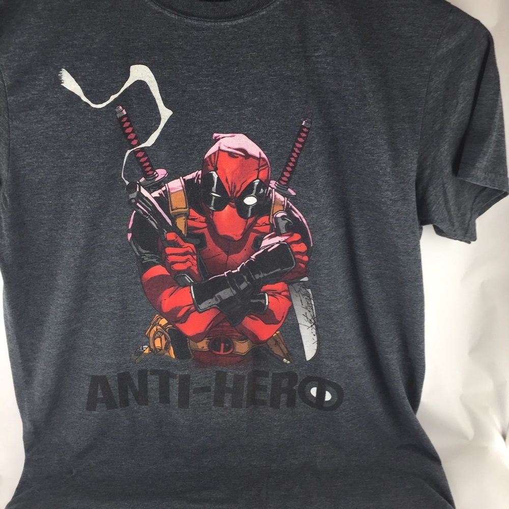 Marvel Dead Pool Anti-Hero Mens Size L Charcoal Grey Short Sleeve